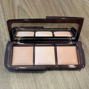 Hourglass Ambient Lighting Palette